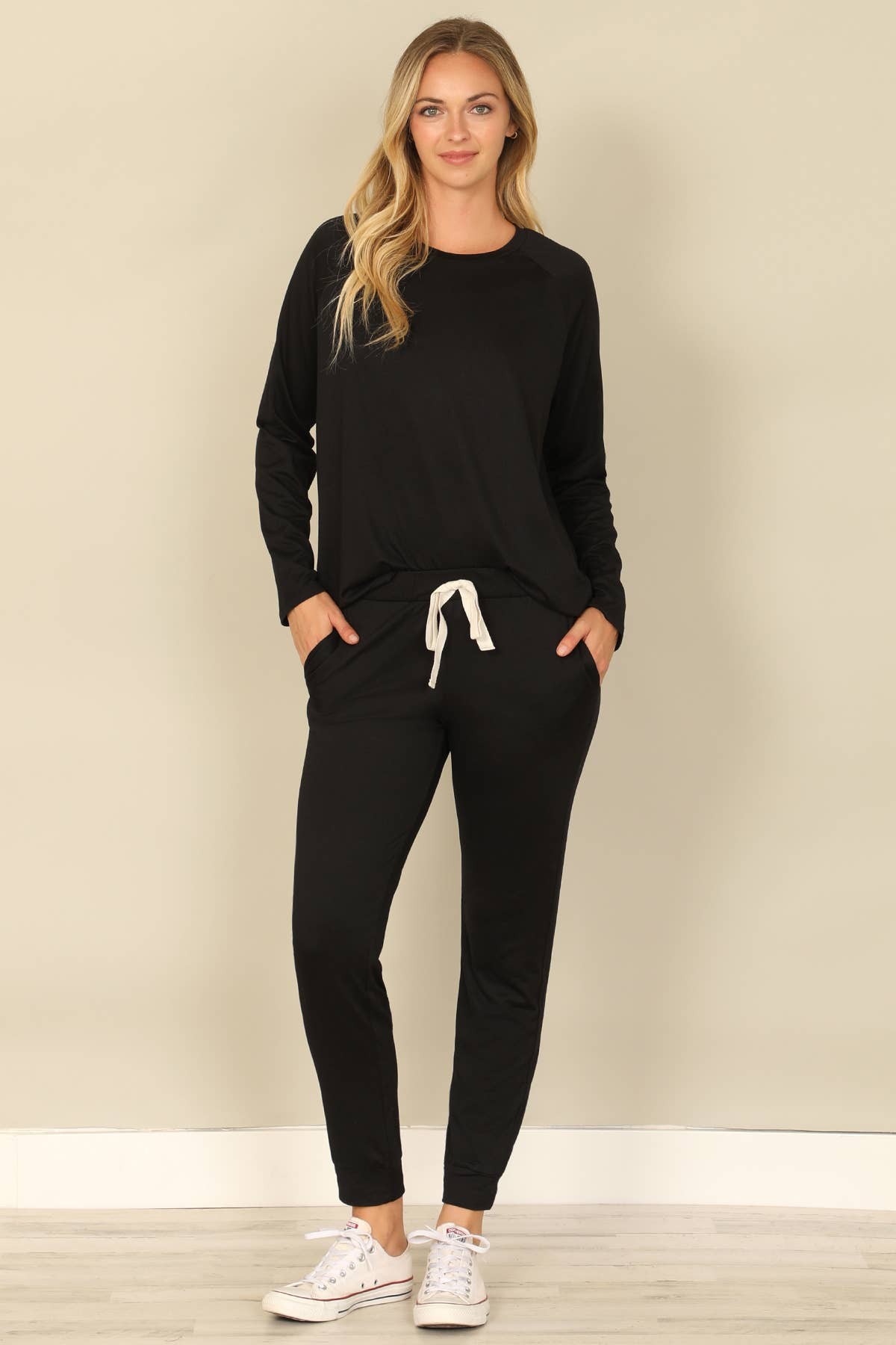 SOLID LONG SLEEVE TOP AND JOGGERS SET WITH SELF TIE - BLACK