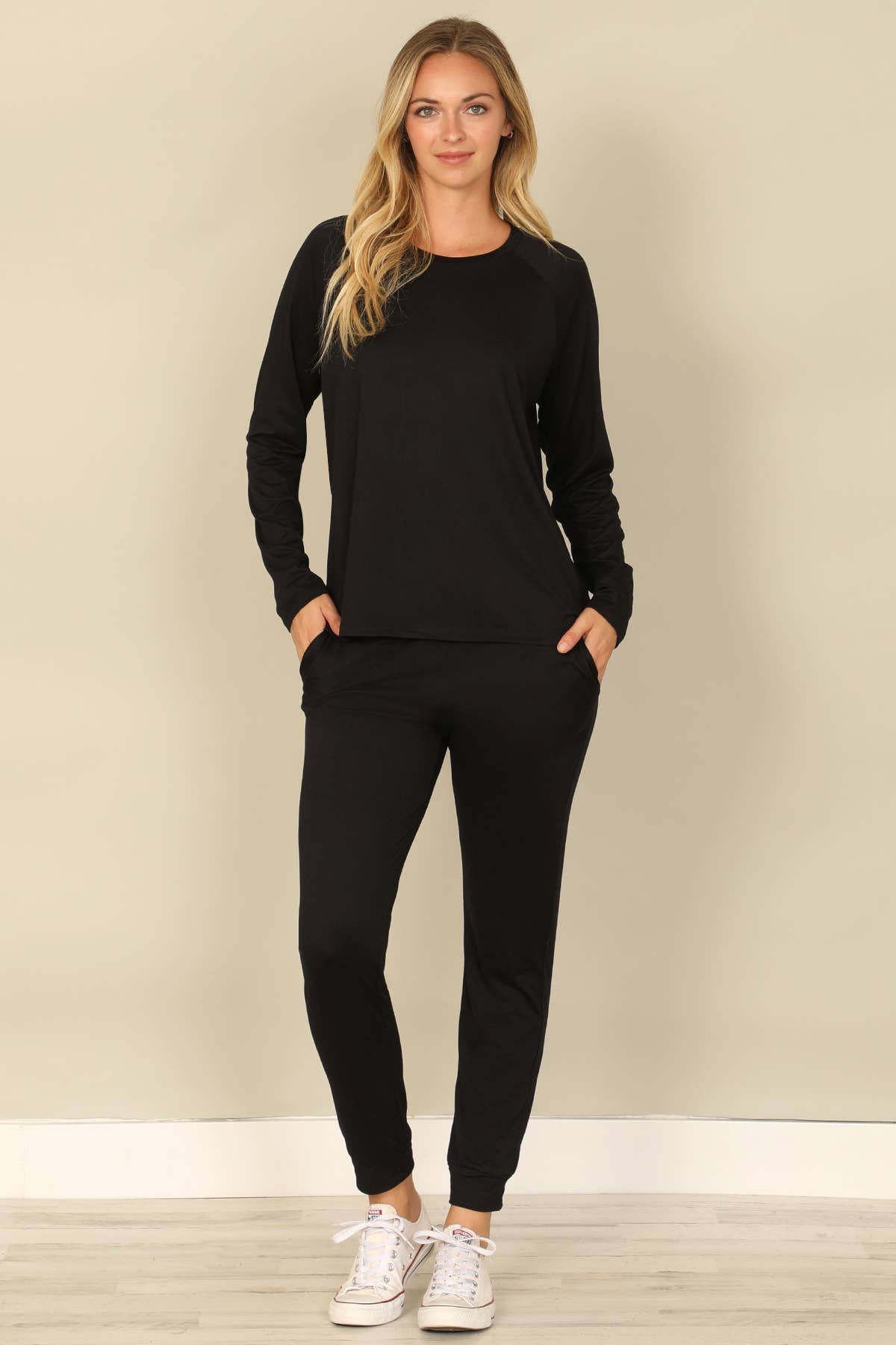 SOLID LONG SLEEVE TOP AND JOGGERS SET WITH SELF TIE - BLACK