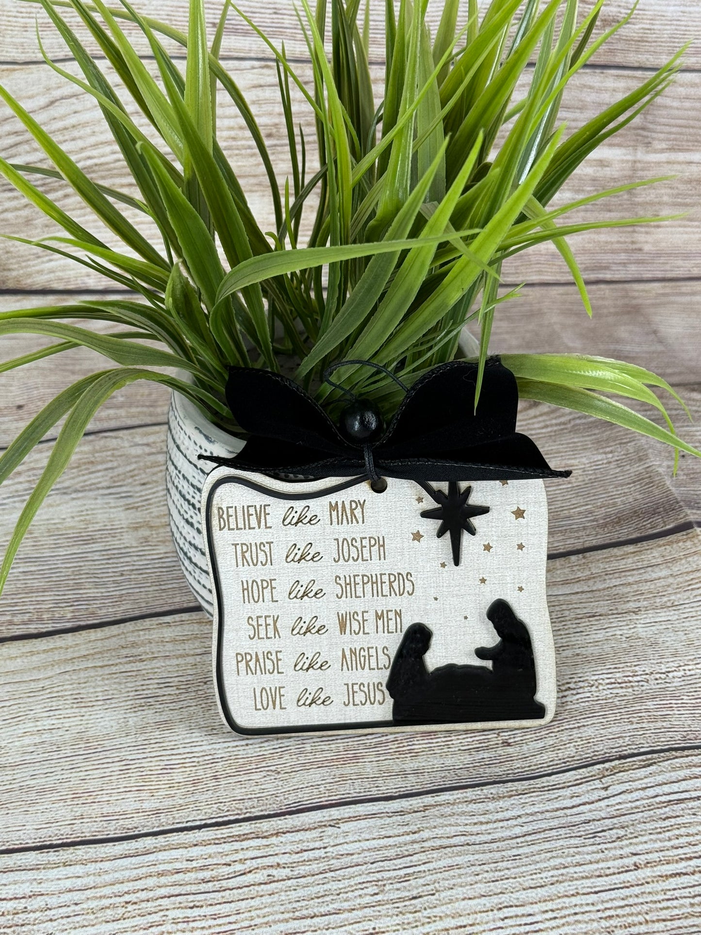 Believe Like Mary Ornament